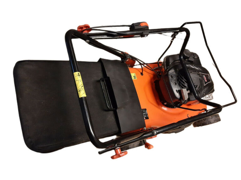 kosiarka-spalinowa-harder-4km-46cm-z-napedem-product-id