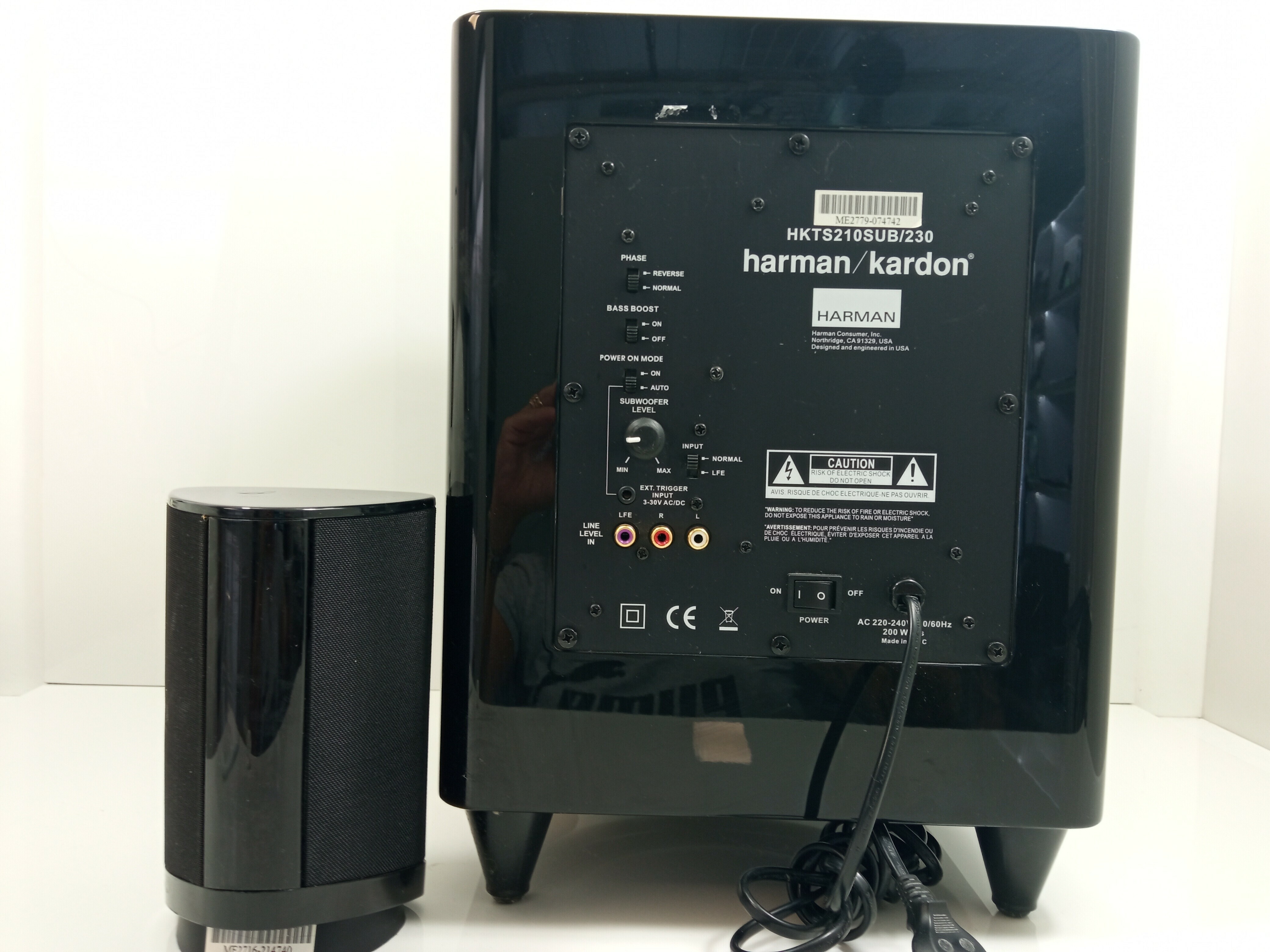 subwoofer-harman-kardon-hkts-210sub230-marka-harman-kardon