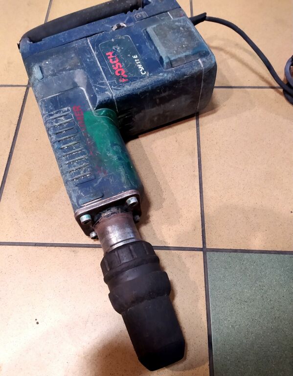 MŁOT UDAROWY BOSCH GSH 11E