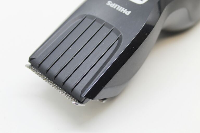 MASZYNKA DO STRZYŻENIA PHILIPS HC3410
