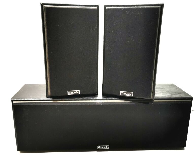GŁOŚNIKI PODŁOGOWE M-AUDIO HTS700