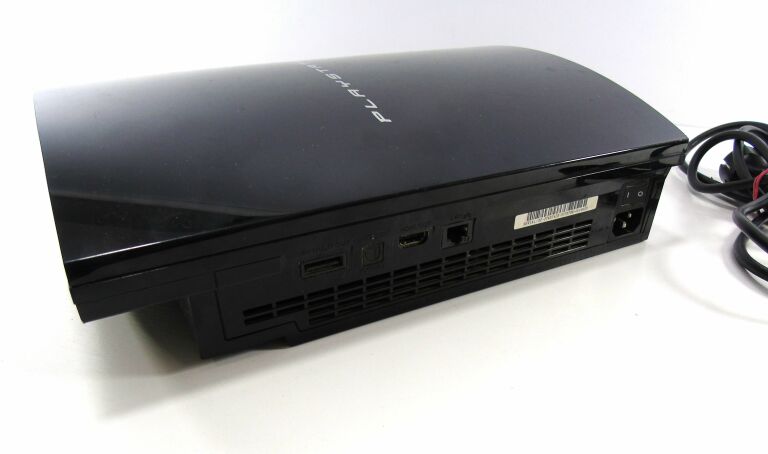 KONSOLA PS3 FAT 80 GB + PAD + OKABLOWANIE KLASYK