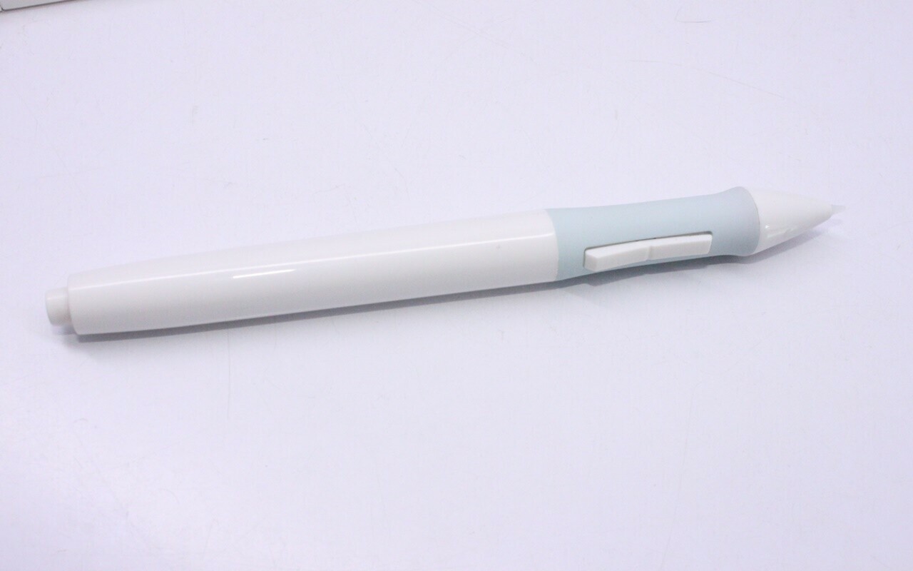 tablet-graficzny-model-gt-4000-stan-uzywany