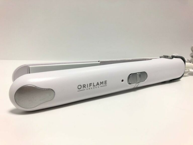 prostownica-oriflame-25090-ean-gtin-9782509012500