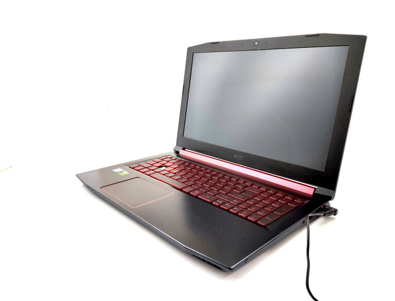 ACER NITRO 5 I5-7300HQ 8GB 1TB HDD GTX 1050