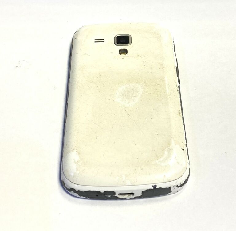 telefon-samsung-galaxy-duos-2-opis-kolor-bialy