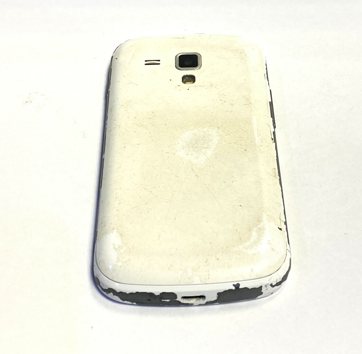 telefon-samsung-galaxy-duos-2-opis-kolor-bialy