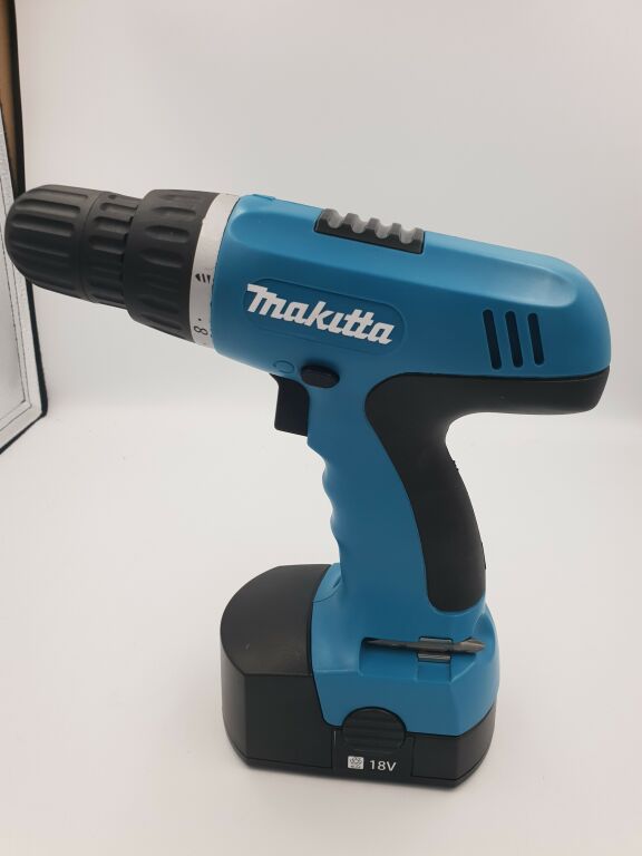 wkretarka-makitta-hx-8072-stan-uzywany