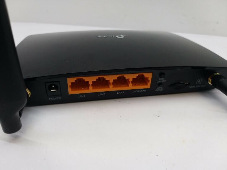 ROUTER TP-LINK TL-MR150 4G LTE KOMPLET