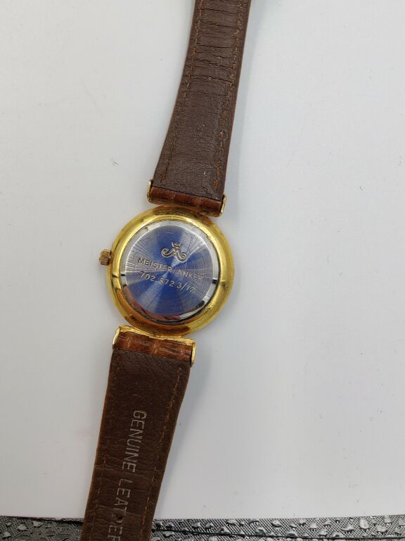 damski-zegarek-meister-anker-702872-ksztalt-koperty-okragla