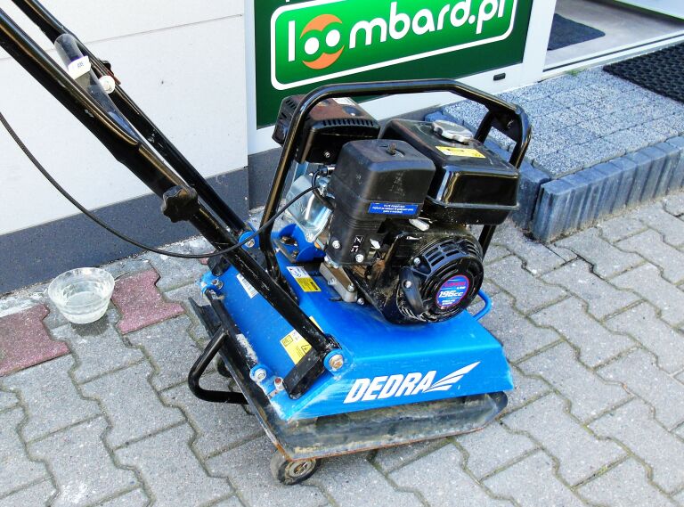 ZAGĘSZCZARKA DO GRUNTU DEDRA DE8830 88KG 5,58KM