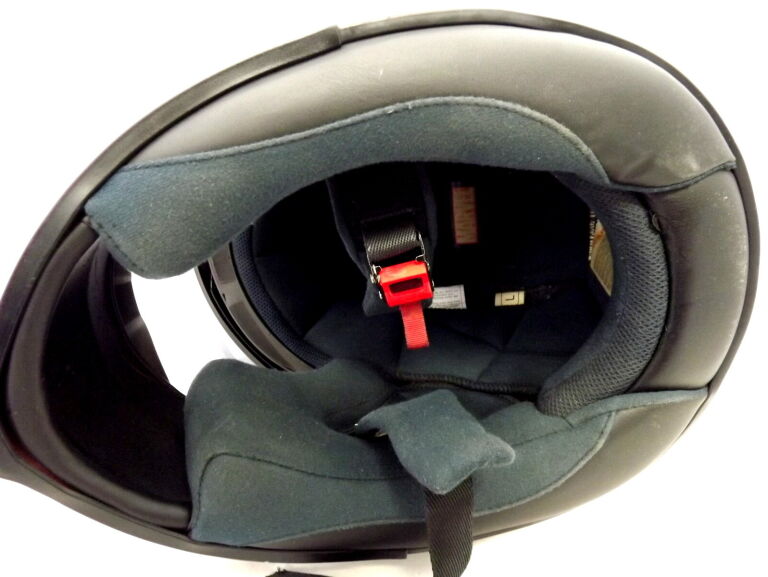 kask-motocyklowy-integralny-hjc-is-17-iron-man-stan-uzywany