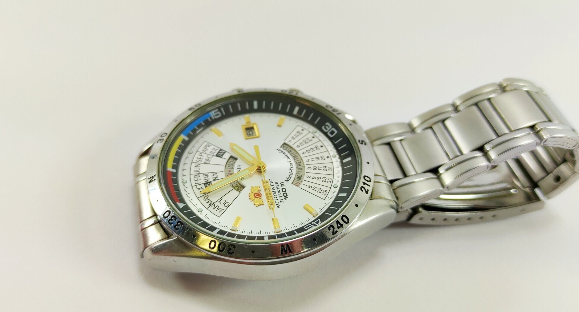 zegarek-orient-eu03-co-ca-automatic-21-jewels-funkcje-datownik