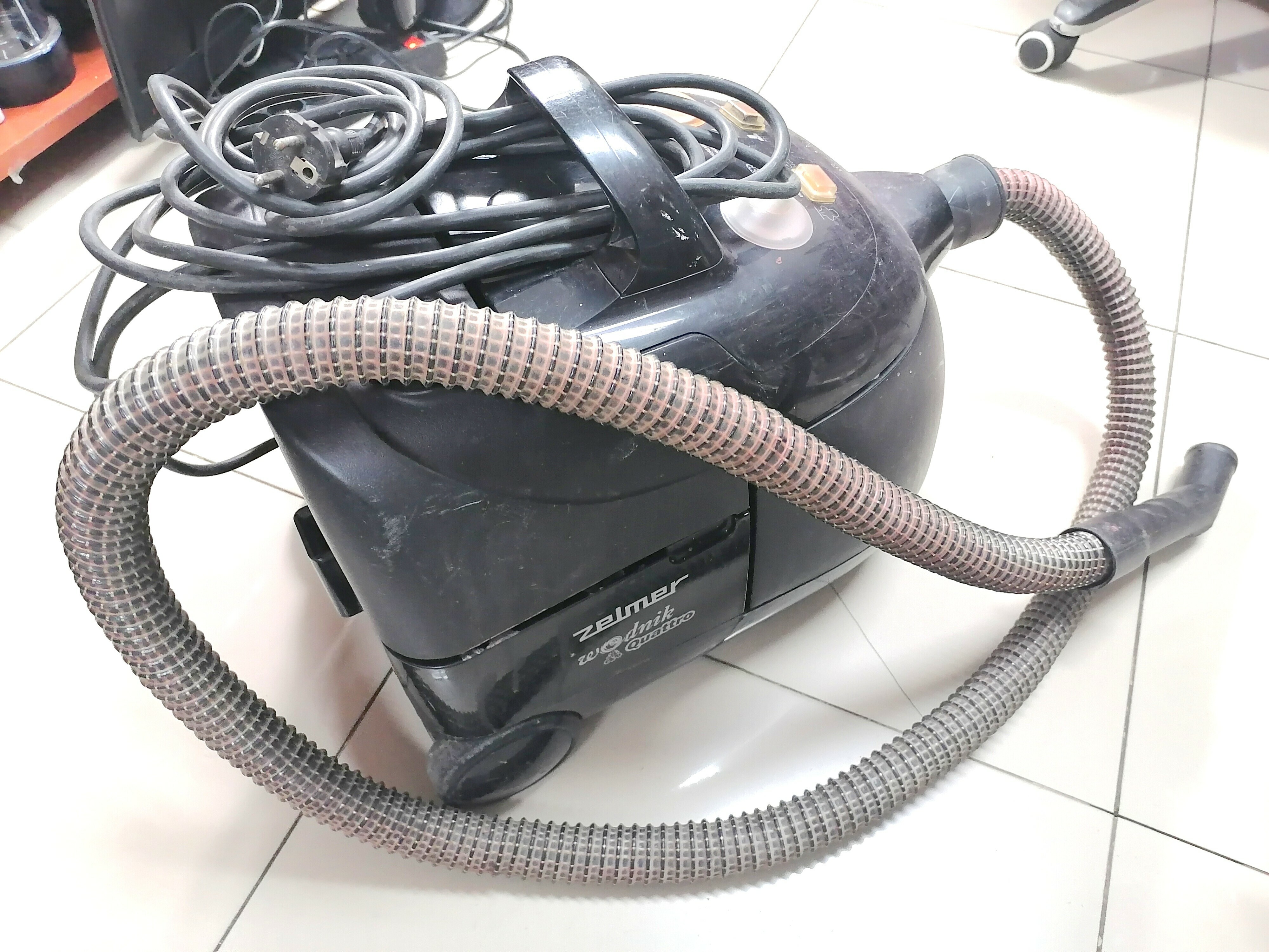 odkurzacz-zelmer-wodnik-quattro-6166d52eu-kod-producenta-6166d52eu