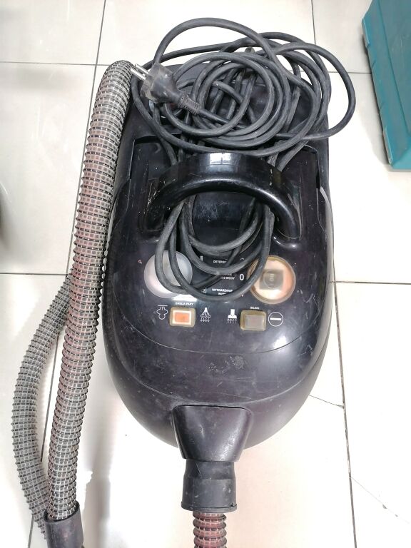 odkurzacz-zelmer-wodnik-quattro-6166d52eu-stan-uzywany