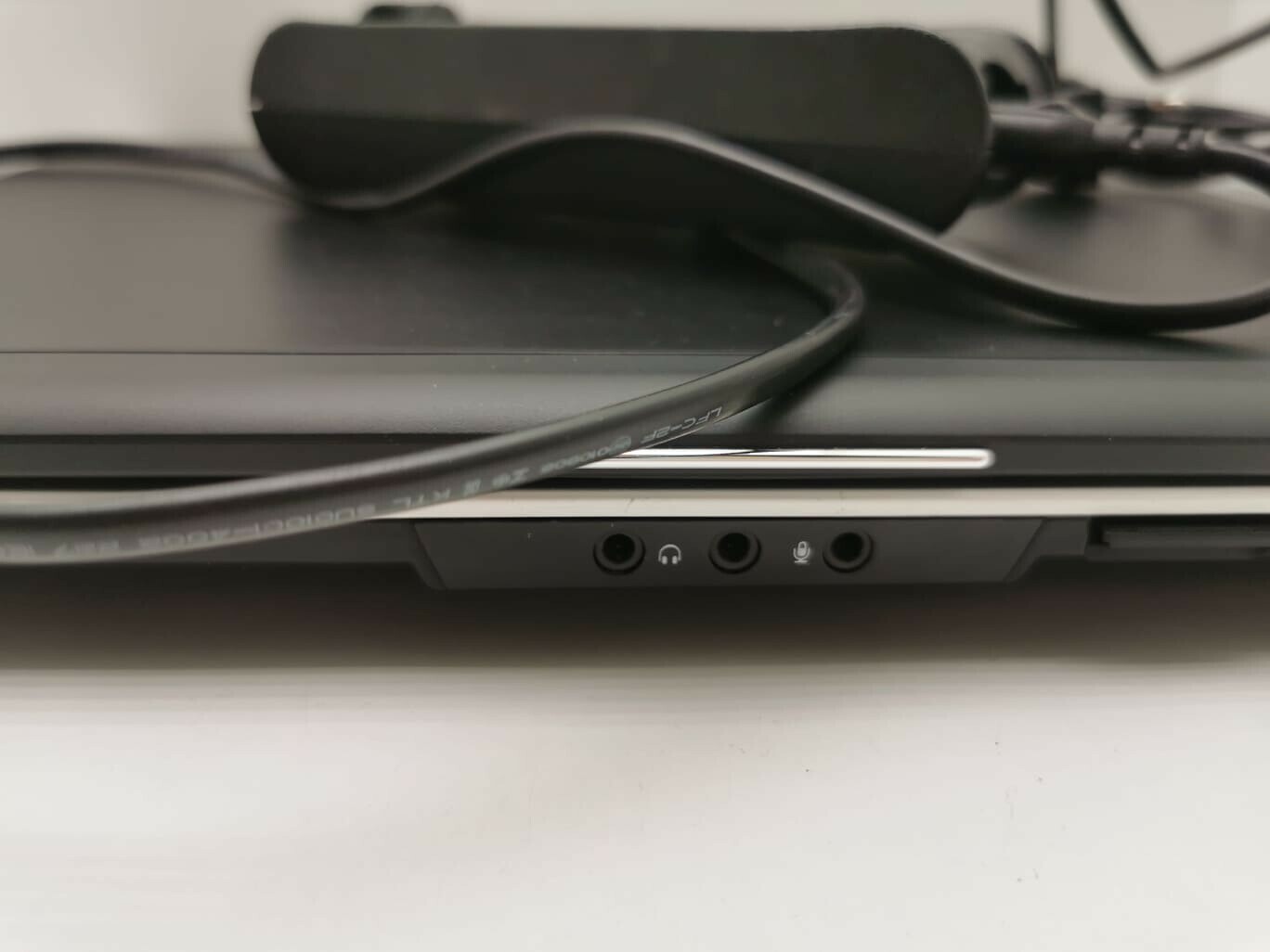 laptop-dell-xps-model-pp28l-uszkodzony-kod-producenta-1000000000