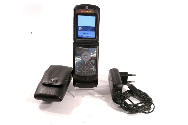 telefon-motorola-razr-v3-krakowska-6-rawa-mazowiecka
