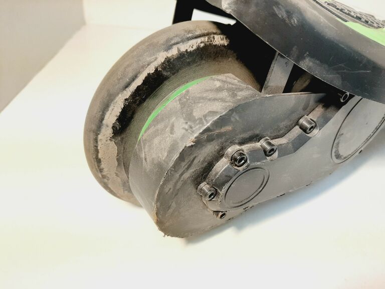 hulajnoga-elektryczna-kawasaki-55-kxfs-kolor-zielony