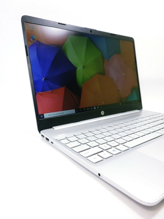 LAPTOP HP 15-DW1000NW I3-10110U 8GB 256GB SSD
