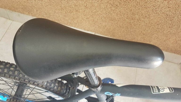 ROWER BMX 20 KARBON STICKERBOMB
