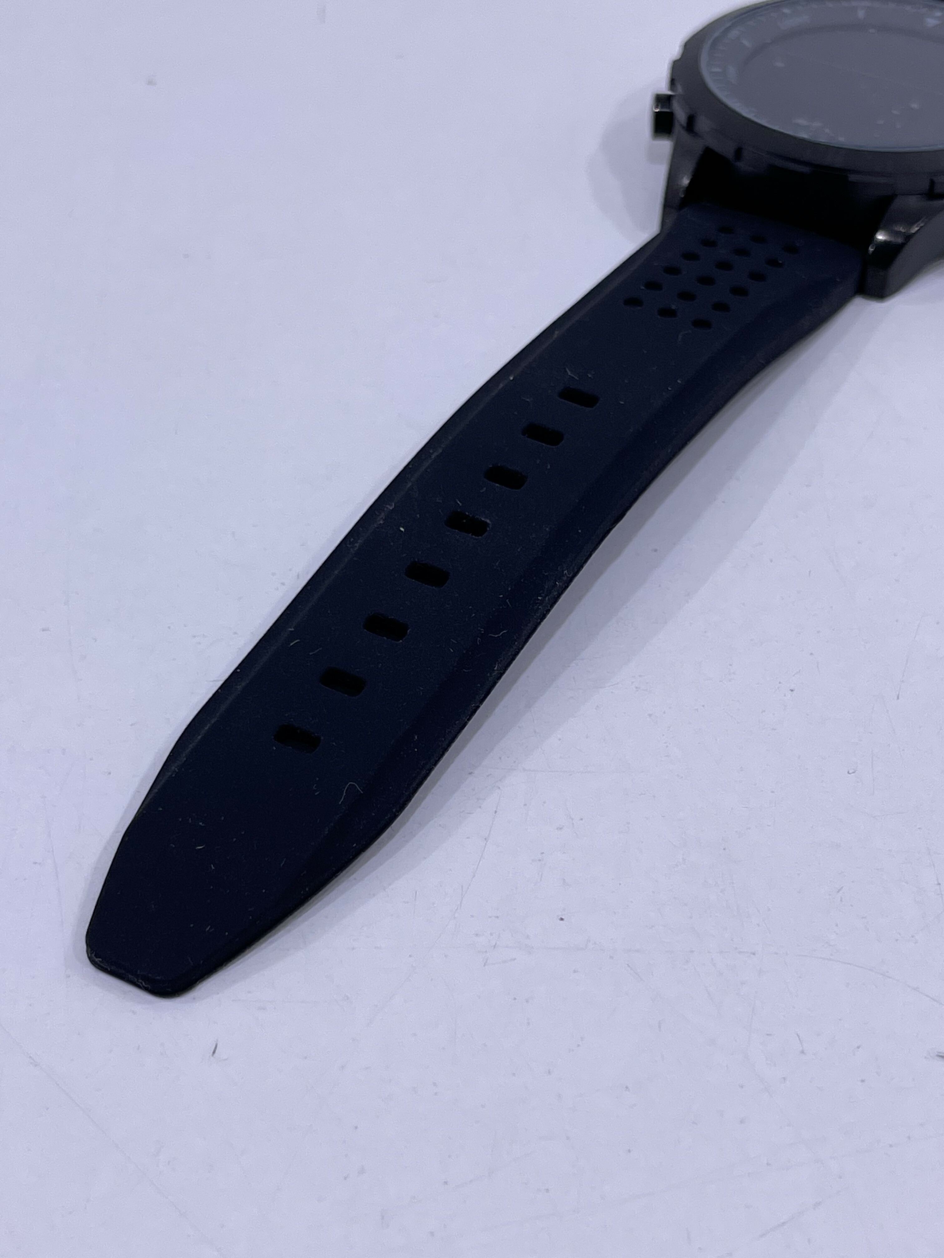 jak-nowy-zegarek-seven-for-7-czarny-ipx4-material-paska-guma