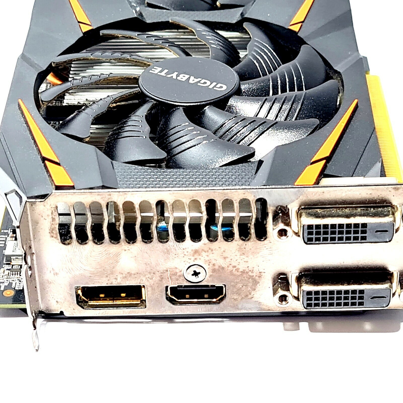 karta-graficzna-gtx-1060-3gb-gigabyte-stan-uzywany