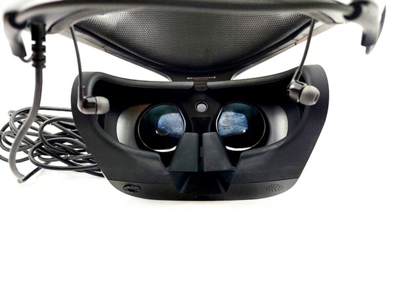SONY PLAYSTATION GOGLE VR + CAMERA V2 PS4 PS5