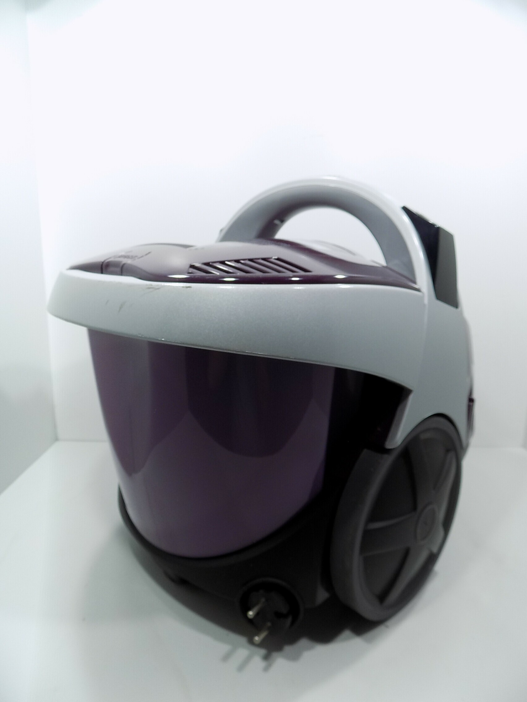 mocny-odkurzacz-zelmer-aquos-zvc722sp-1600w-kolor-dominujacy-fioletowy