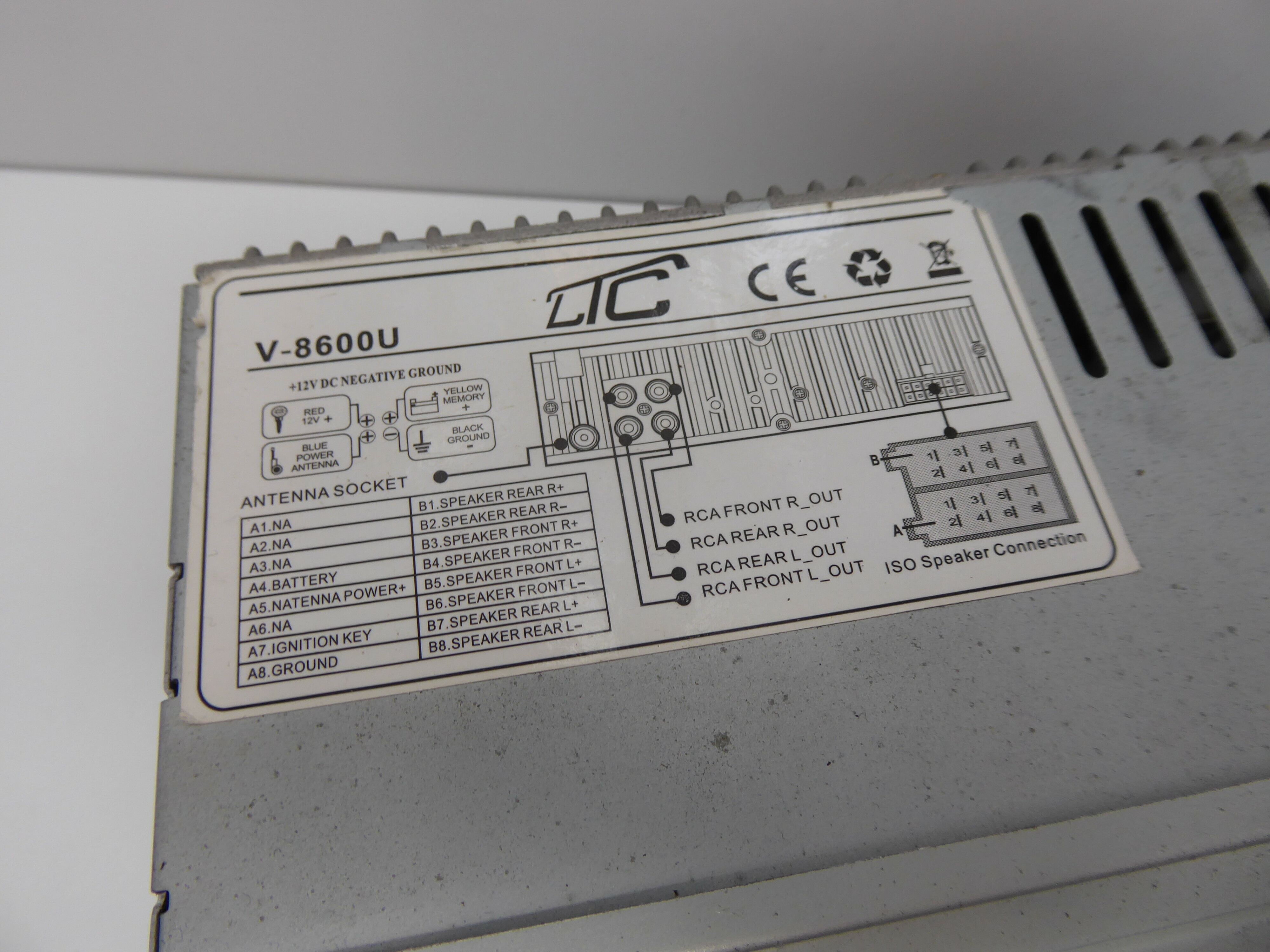 radio-samochodowe-ltc-v-8600u-stan-uzywany