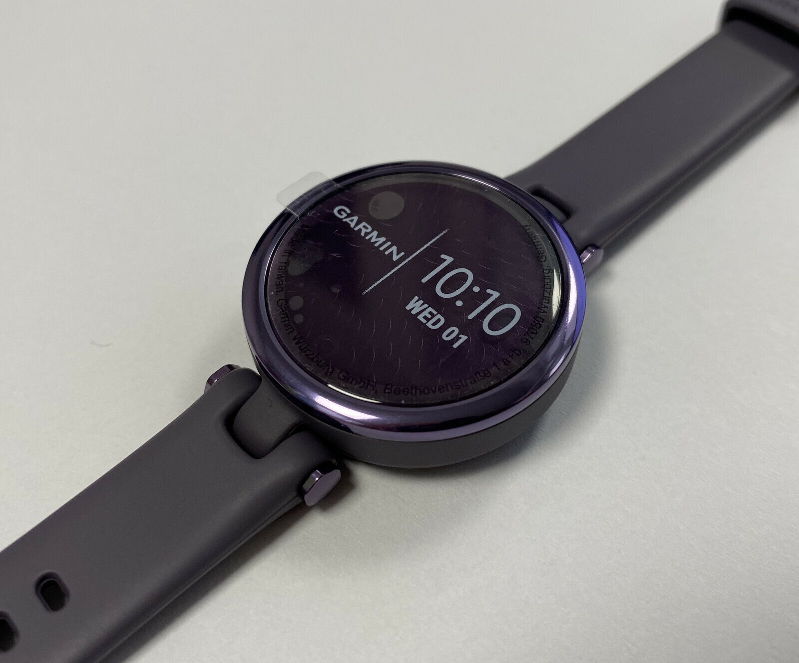 garmin-lily-sport-smartwatch-zegarek-damski-marka-garmin