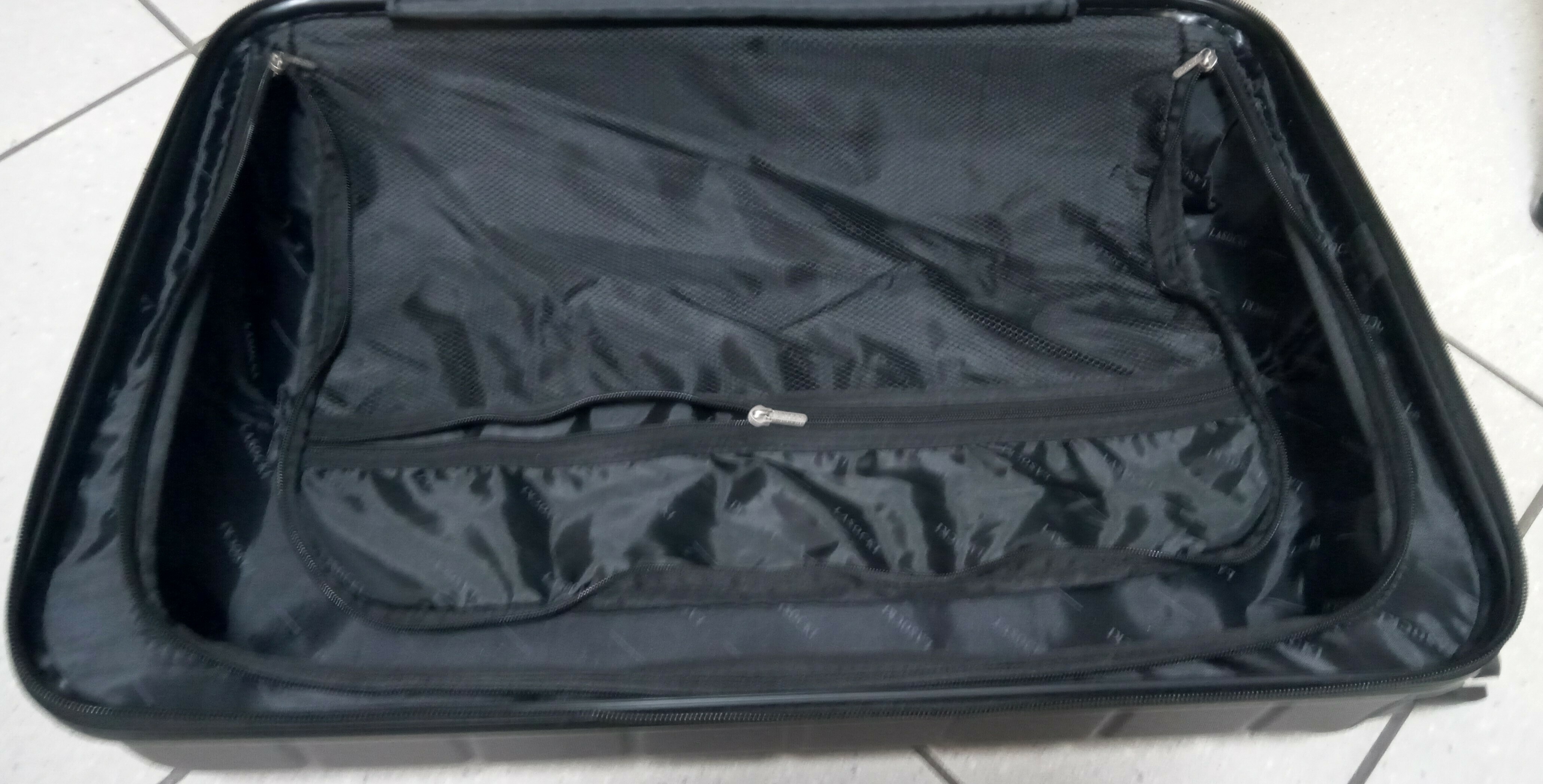 walizka-lasocki-rodzaj-walizki-twarde