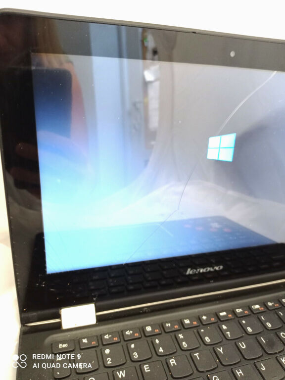 LAPTOP LENOVO PĘKNIĘTA MATRYCA