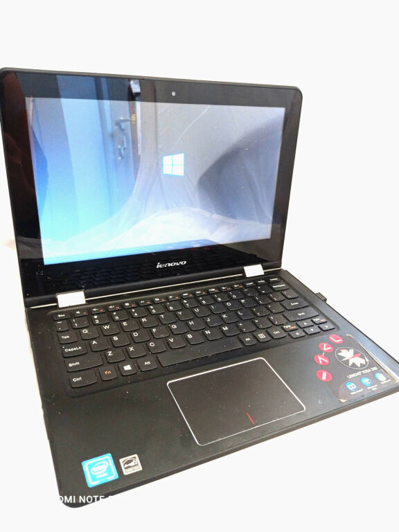 LAPTOP LENOVO PĘKNIĘTA MATRYCA