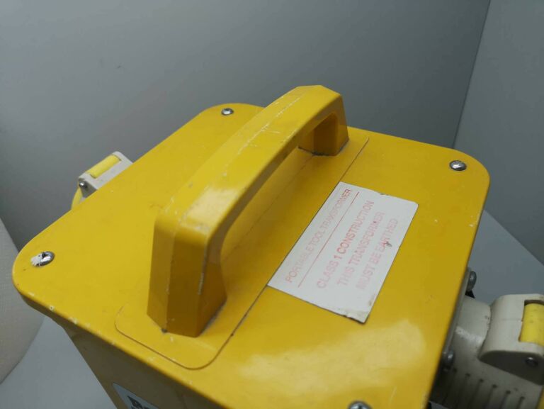 DEWALT DW703 + PORTABLE TRANSFORMER RHT015 230V