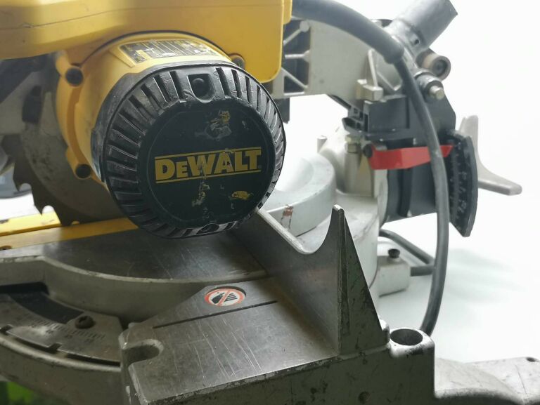 DEWALT DW703 + PORTABLE TRANSFORMER RHT015 230V