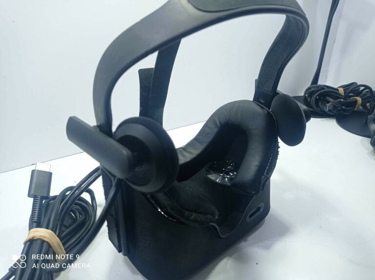 OCULUS RIFT CV1 KOMPLET 2 STACJE 2 PADY