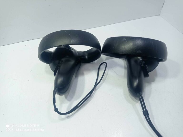 OCULUS RIFT CV1 KOMPLET 2 STACJE 2 PADY