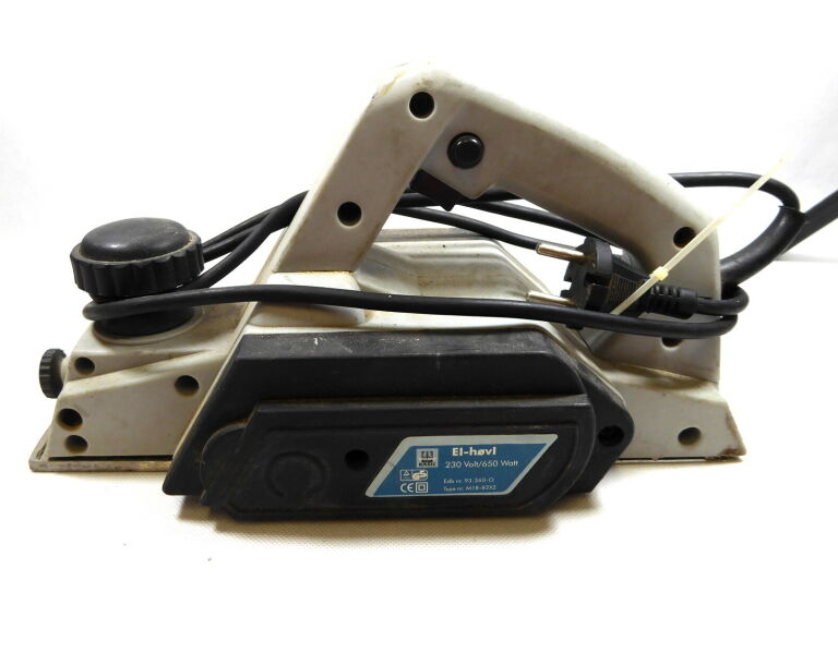 STRUG ELEKTRYCZNY EL-HOVI M1B-82X2