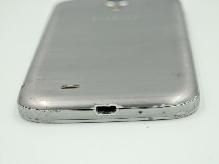 telefon-samsung-galaxy-s4-przekatna-ekranu-5