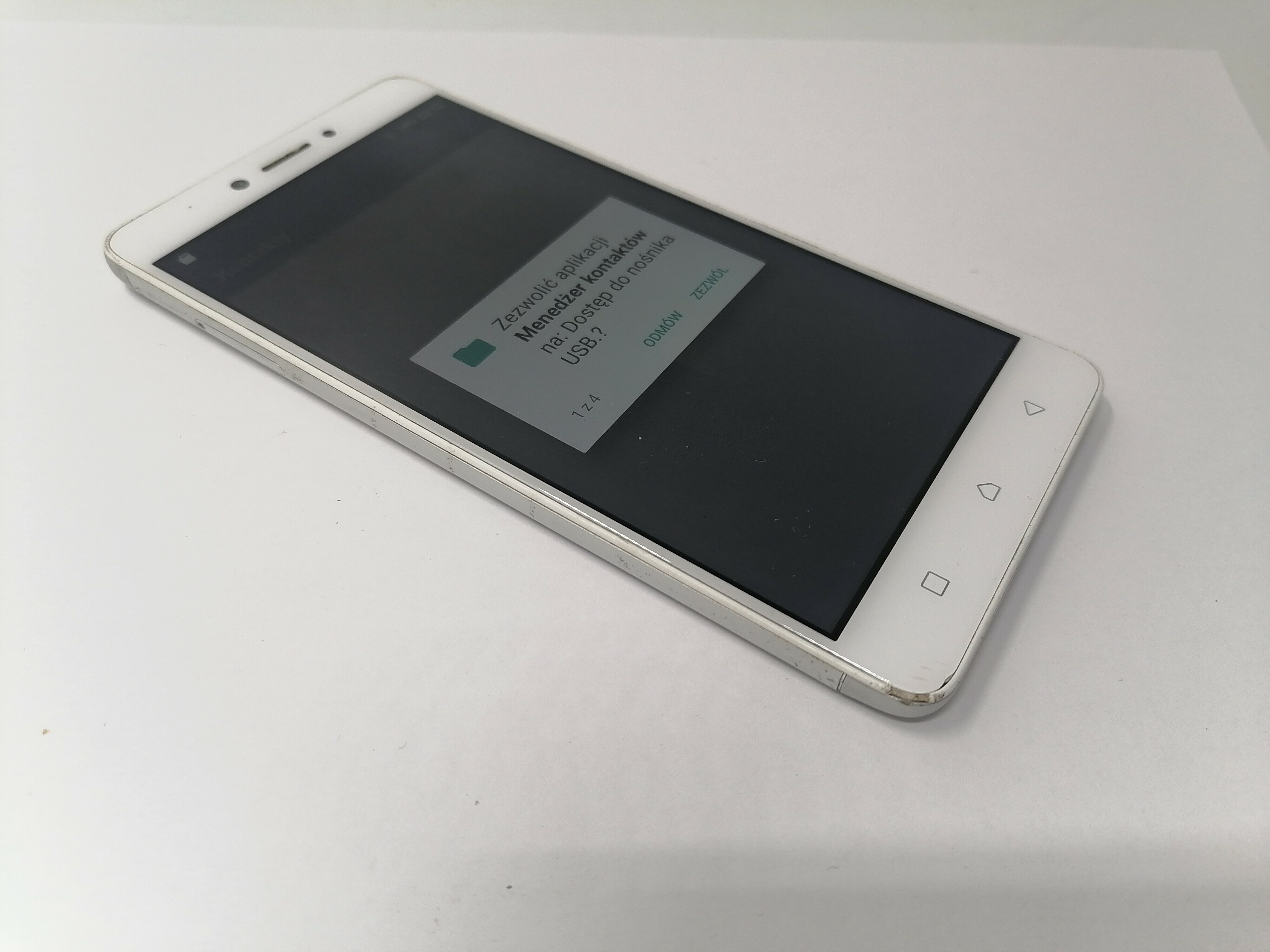 telefon-lenovo-k53a48-3gb32-gb-pamiec-ram-3-gb