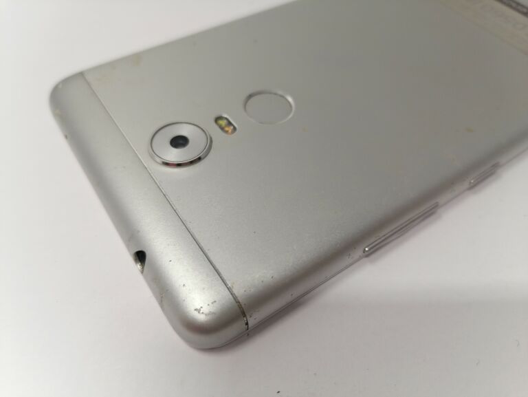 telefon-lenovo-k53a48-3gb32-gb-przekatna-ekranu-55