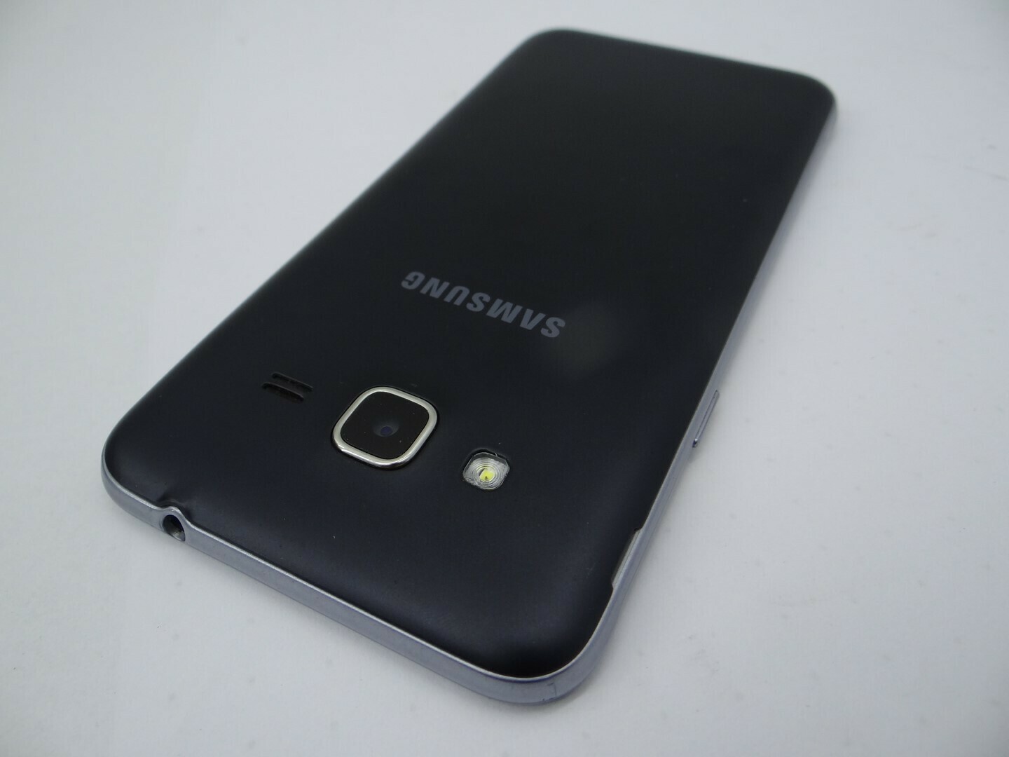 samsung-galaxy-j3-2016-stan-uzywany