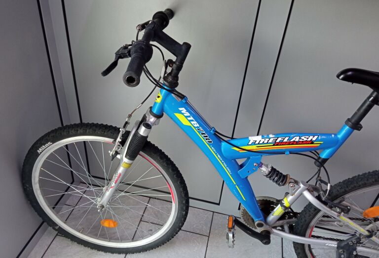 ROWER FIREFLASH MTB 700 26"