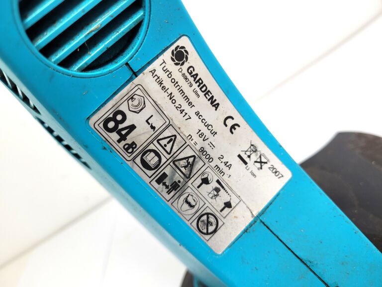 PODKASZARKA ELEKTRYCZNA GARDENA D-89079
