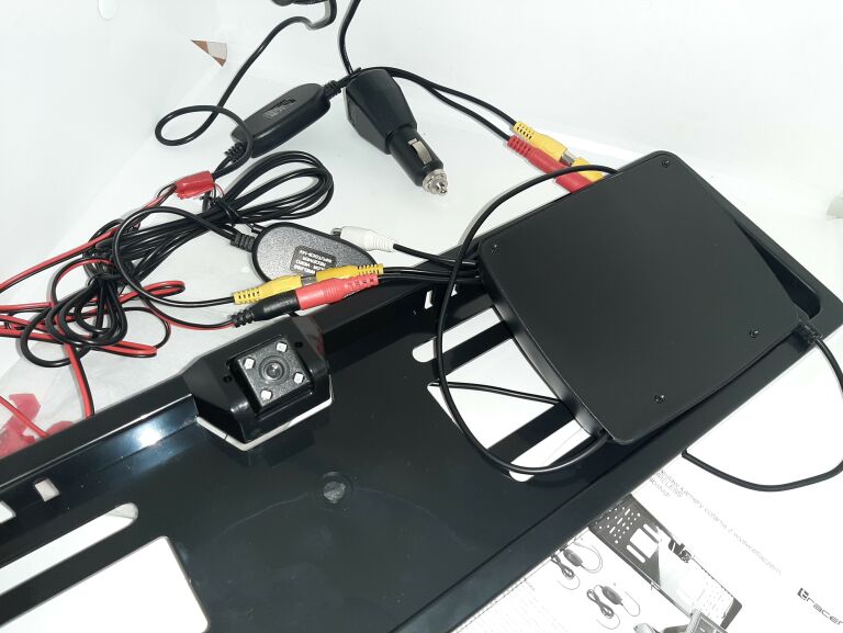 KAMERA COFANIA Z MONITOREM TRACER RVIEW S1 OKAZJA