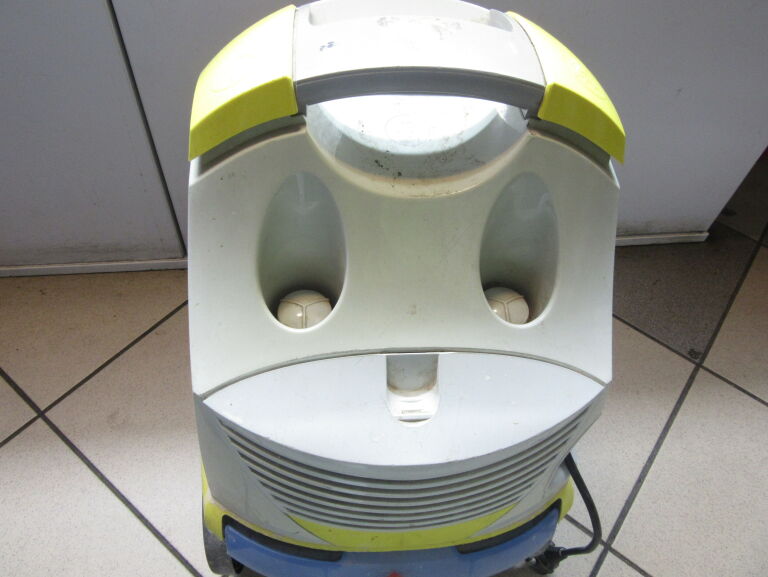 ODKURZACZ KARCHER 5500