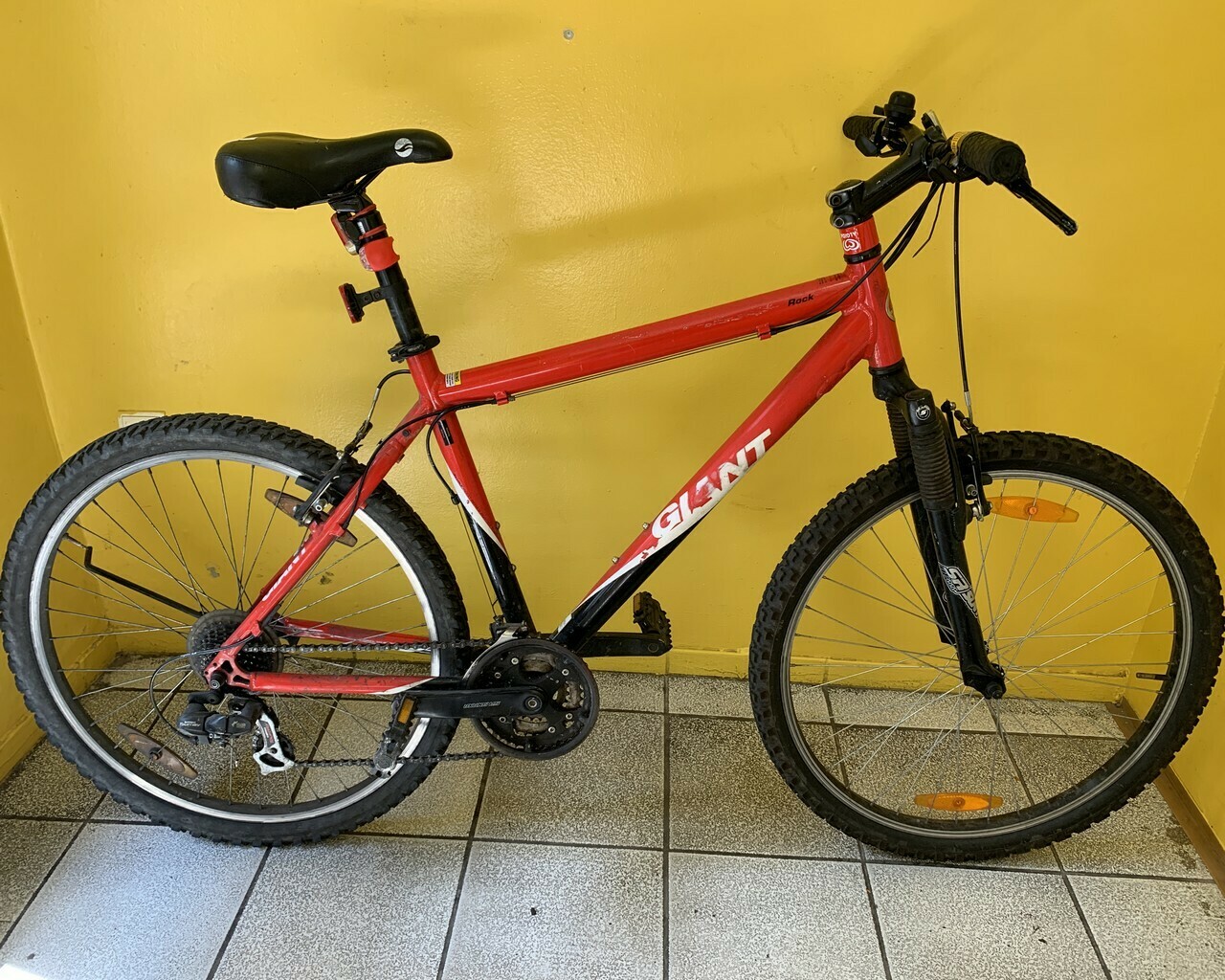 rower-giant-rock-26-cali-kod-producenta-00001