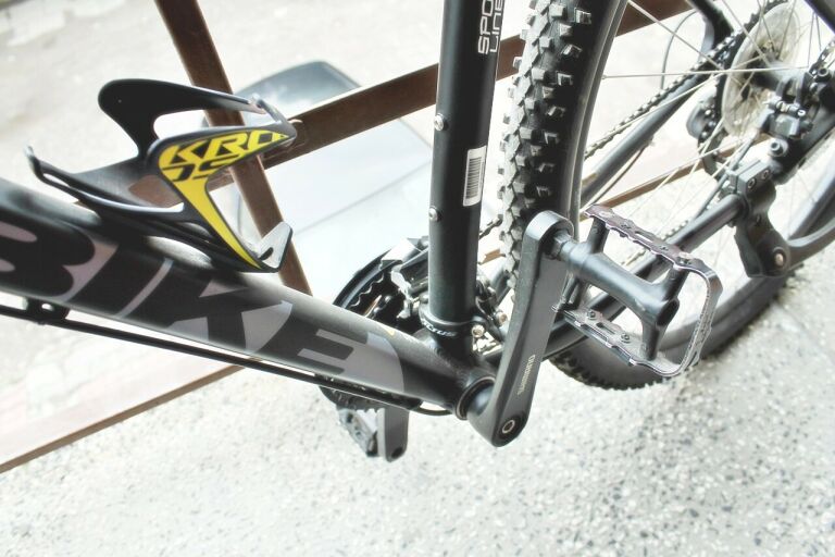 rower-unibike-shadow-29-cali-kolo-19-rama-rozmiar-kola-29