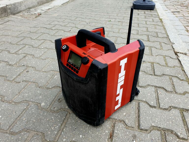 radio-budowlane-hilti-rc-436-dab-stan-bdb-komunikacja-bluetooth