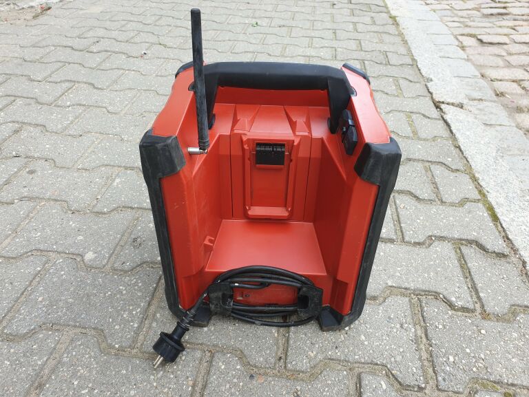 radio-budowlane-hilti-rc-436-dab-stan-bdb-stan-uzywany